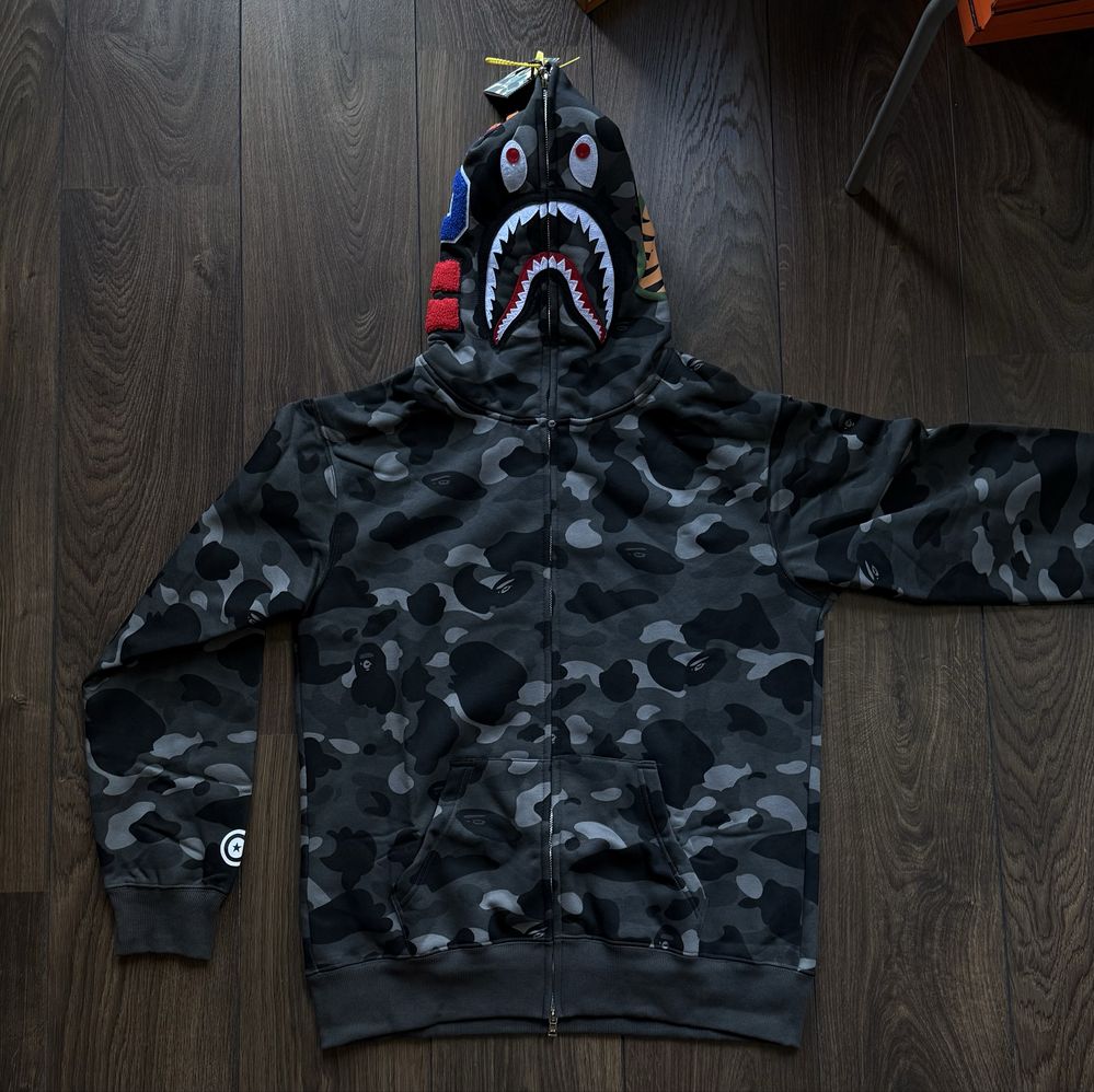 различни цветове Bape Shark Hoodie - суитчер худи Bape