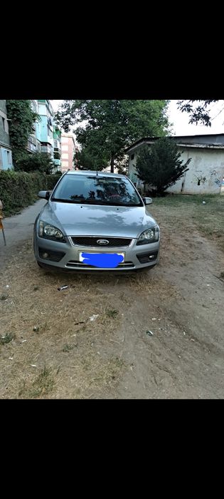 Vând Ford focus urgent