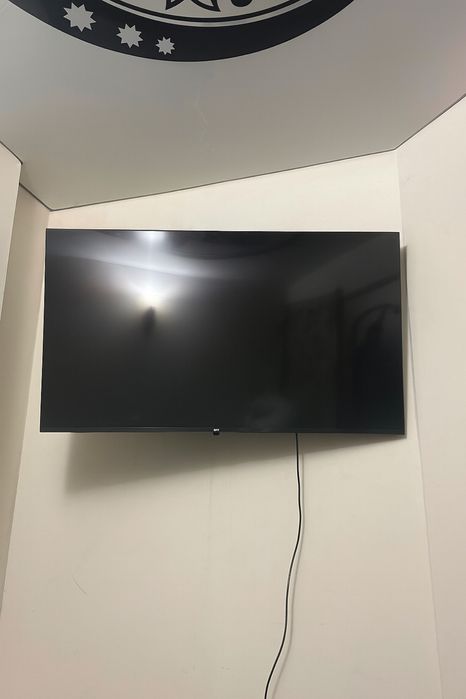 Сматр телевизор 165см 65 дюймов