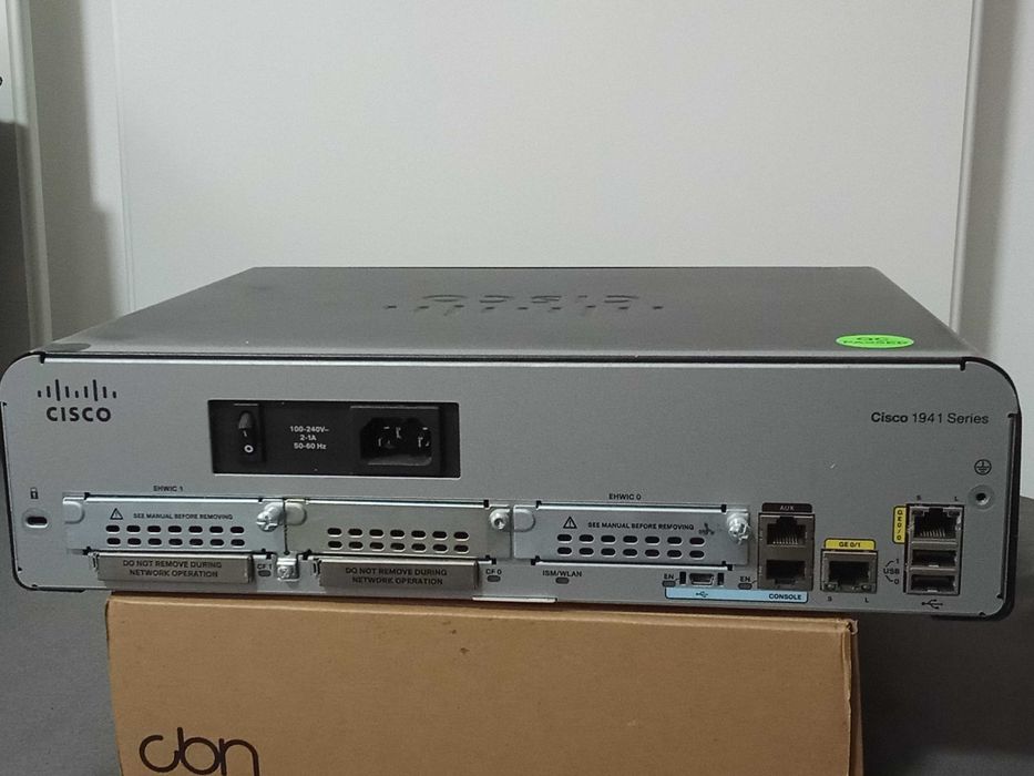Router Cisco HP 1910