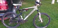 Bicicleta mtb full suspension Scott Spark