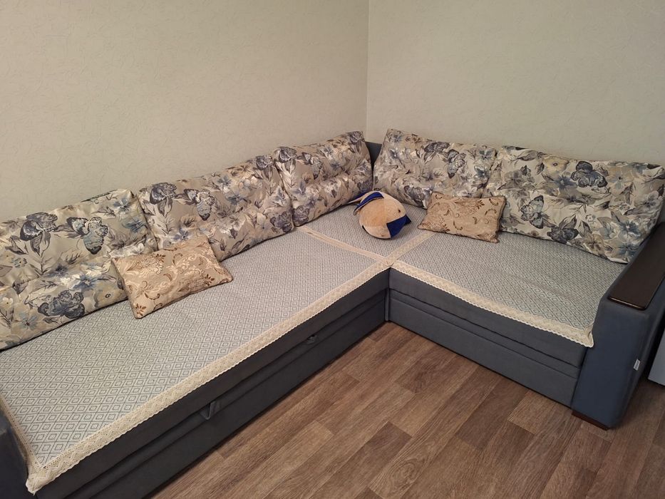 Продам угловой диван