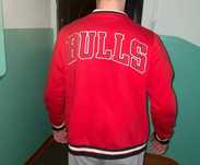 на продаже кофта, бомбер Chicago bulls