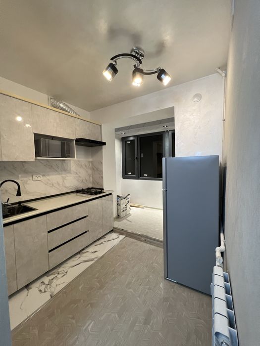 Сдаю 1/4/4 свою квартиру Next