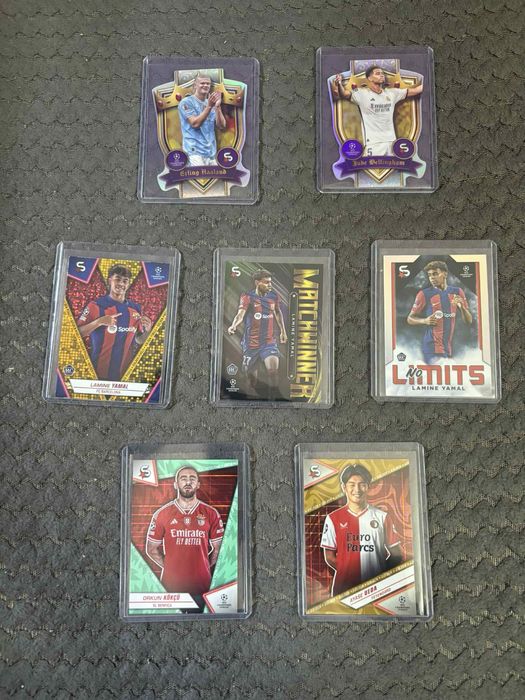 Продавам карти на Ламин Ямал Руки(RC)