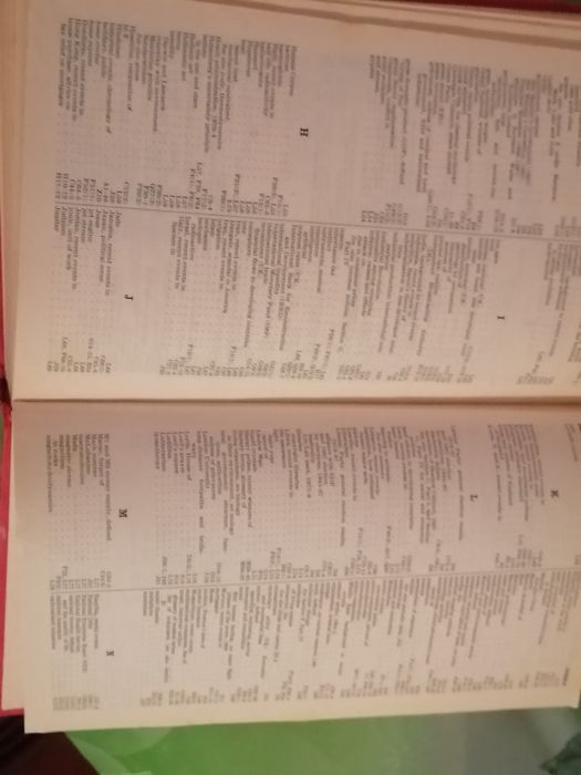 Carte Pears Cyclopedia 1987-1988