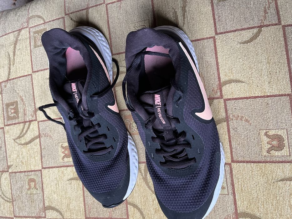 Оригинални Дамски маратонки