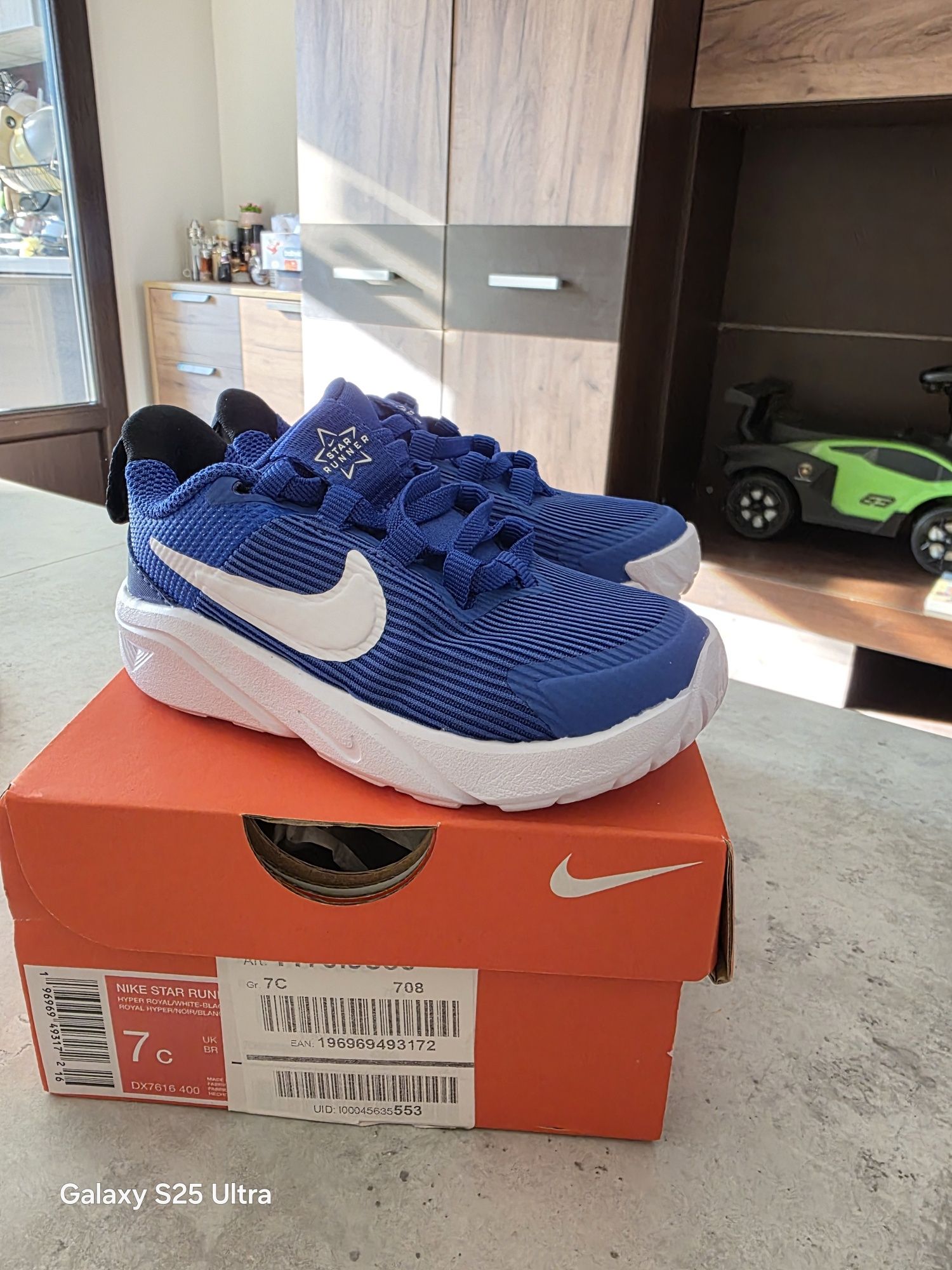 Маратонки Nike 23.5 номер