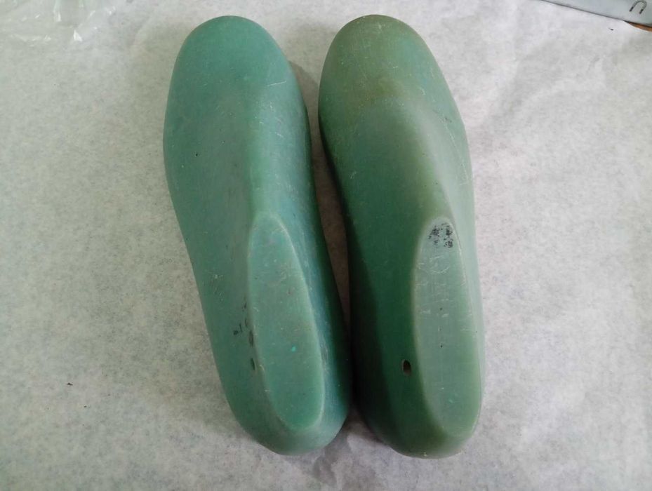 Пластмасови калъпи за детски, дамски и мъжки обувки