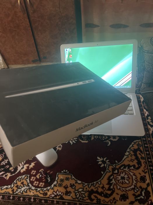 Macbook air 2010 года
