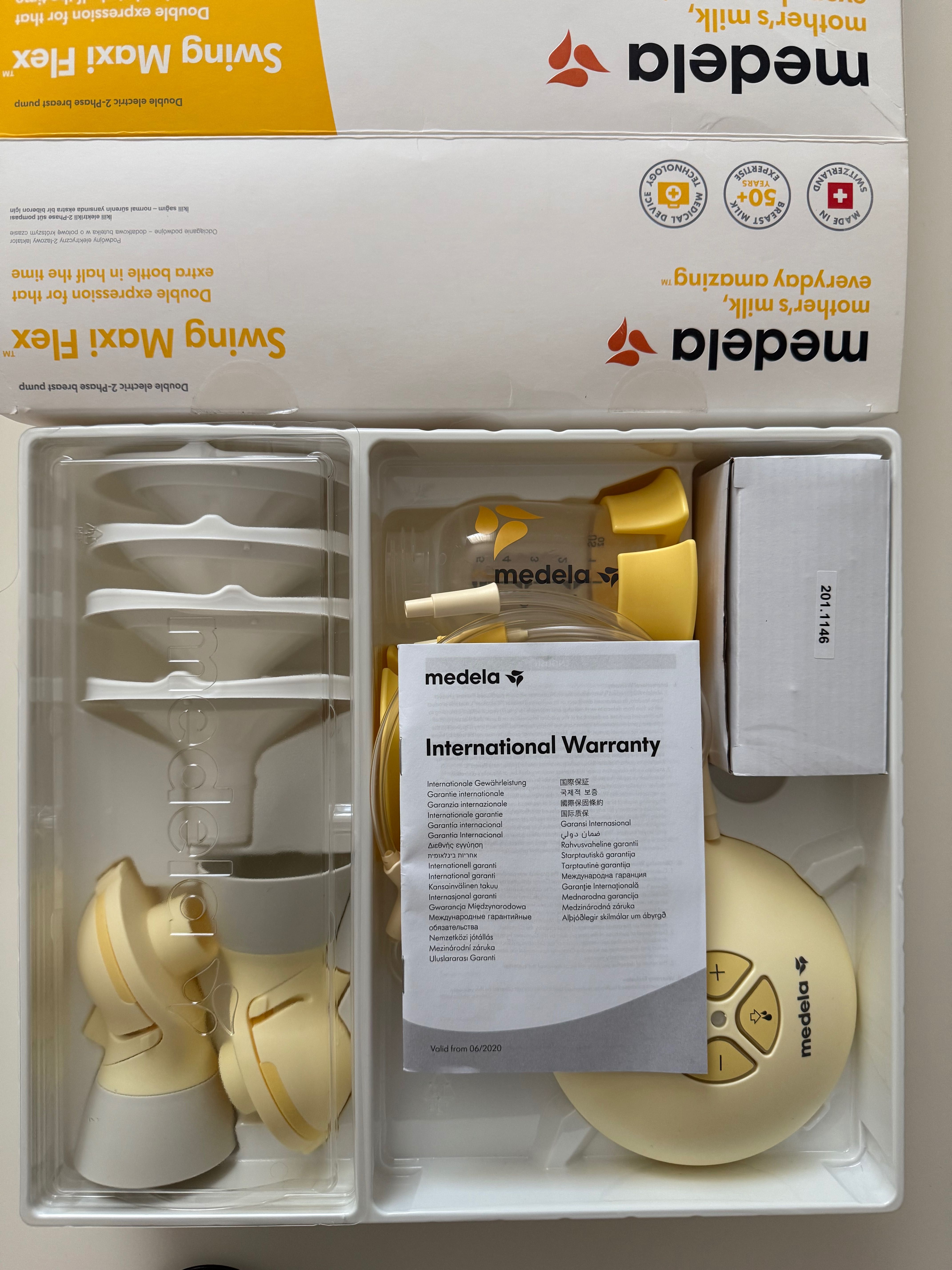 Електрическа двуфазна помпа за кърма Medela Swing Maxi Flex