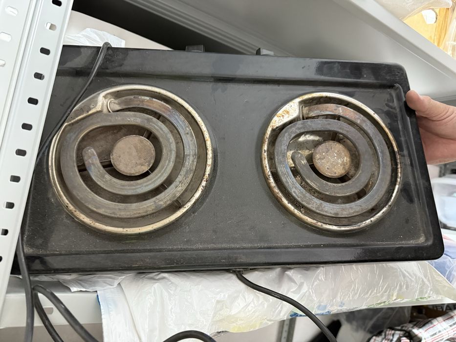 Разные вещи по поводу цены напишите . очень дешево отдам