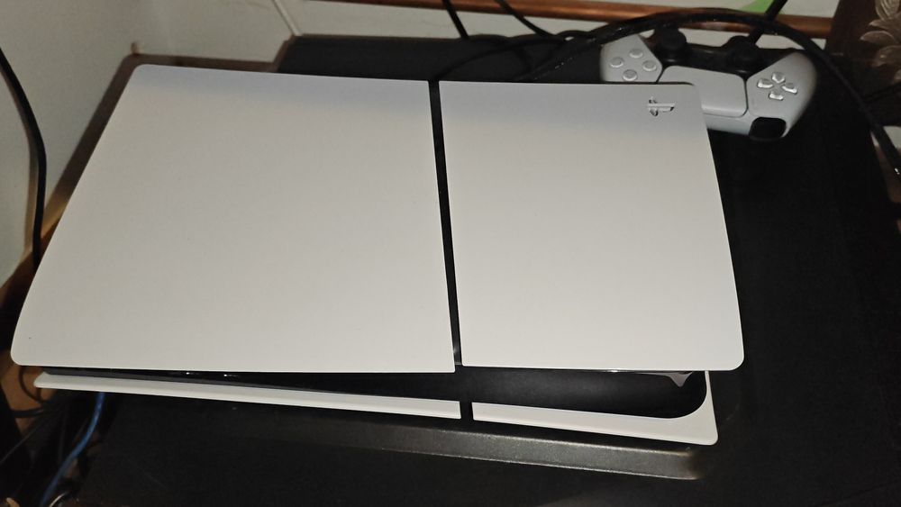 Ps 5 slim disc vând/schimb