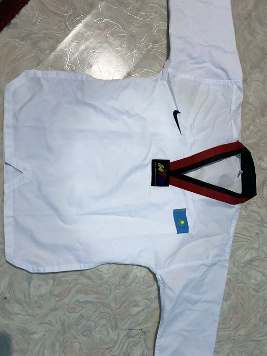 Таехвондо форма 10-11лет