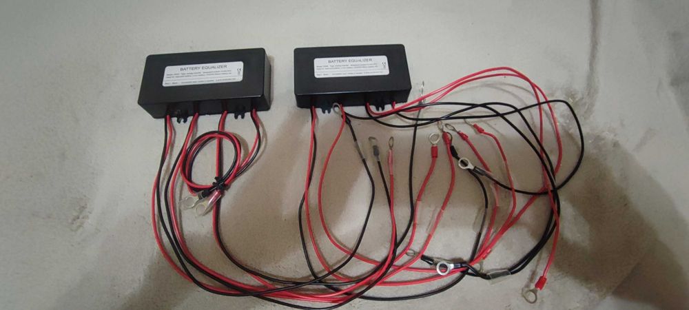 Egalizator baterii 48V, 4 x 12V, HA02, LCD GEL AGM PB-Acid.