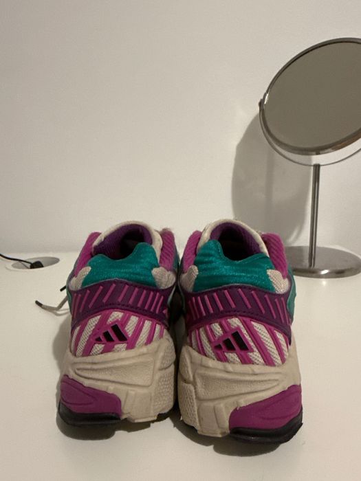 adidas Torsion Trdc
Clear Brown Glory Green (Women's)