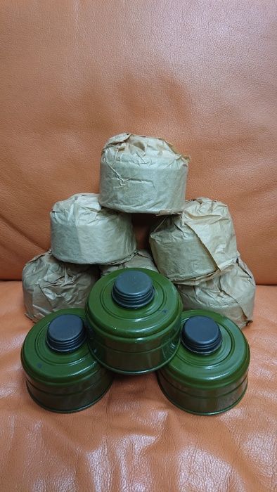 Новые советские фильтры для противогазов. Складское хранение.