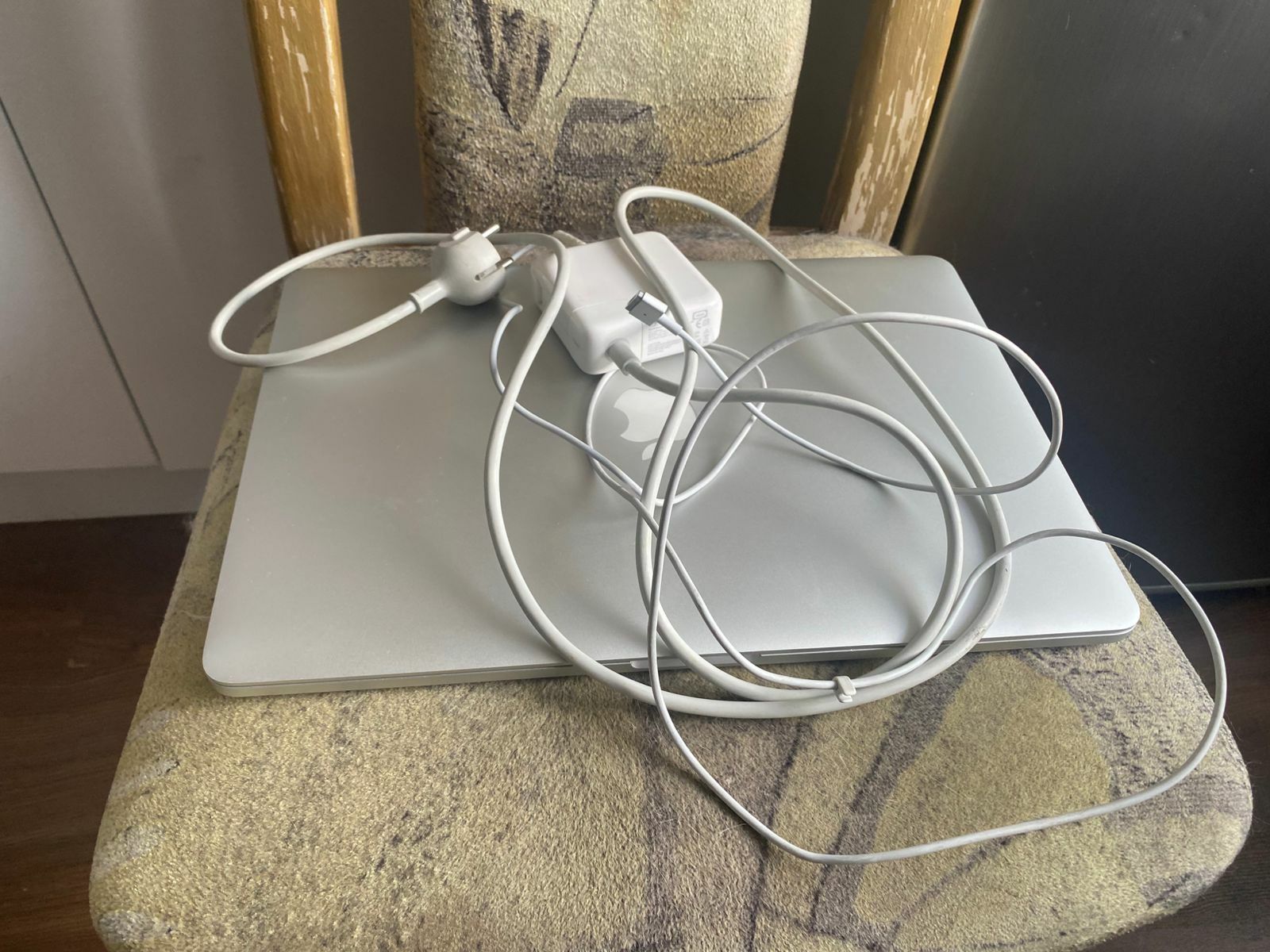 Macbook Pro 15/Retina/intel core i7/Nvidia GeForce/macos Sonoma
