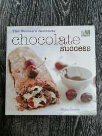 Cartea de gătit "Chocolate success" de Sara Lewis în engleza