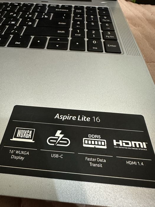 Продам ноут Асер Core i5  SSD - 1 trb