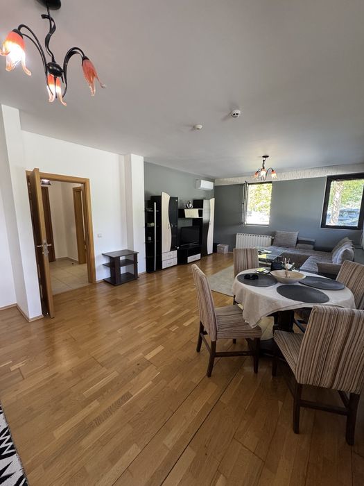 Дава се под наем Двустаен апартамент в Правец - 79 кв.м за 500 € - Снимка #1