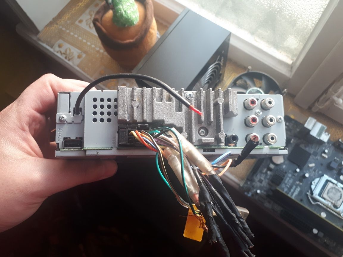 Продается Pioneer DEH-780