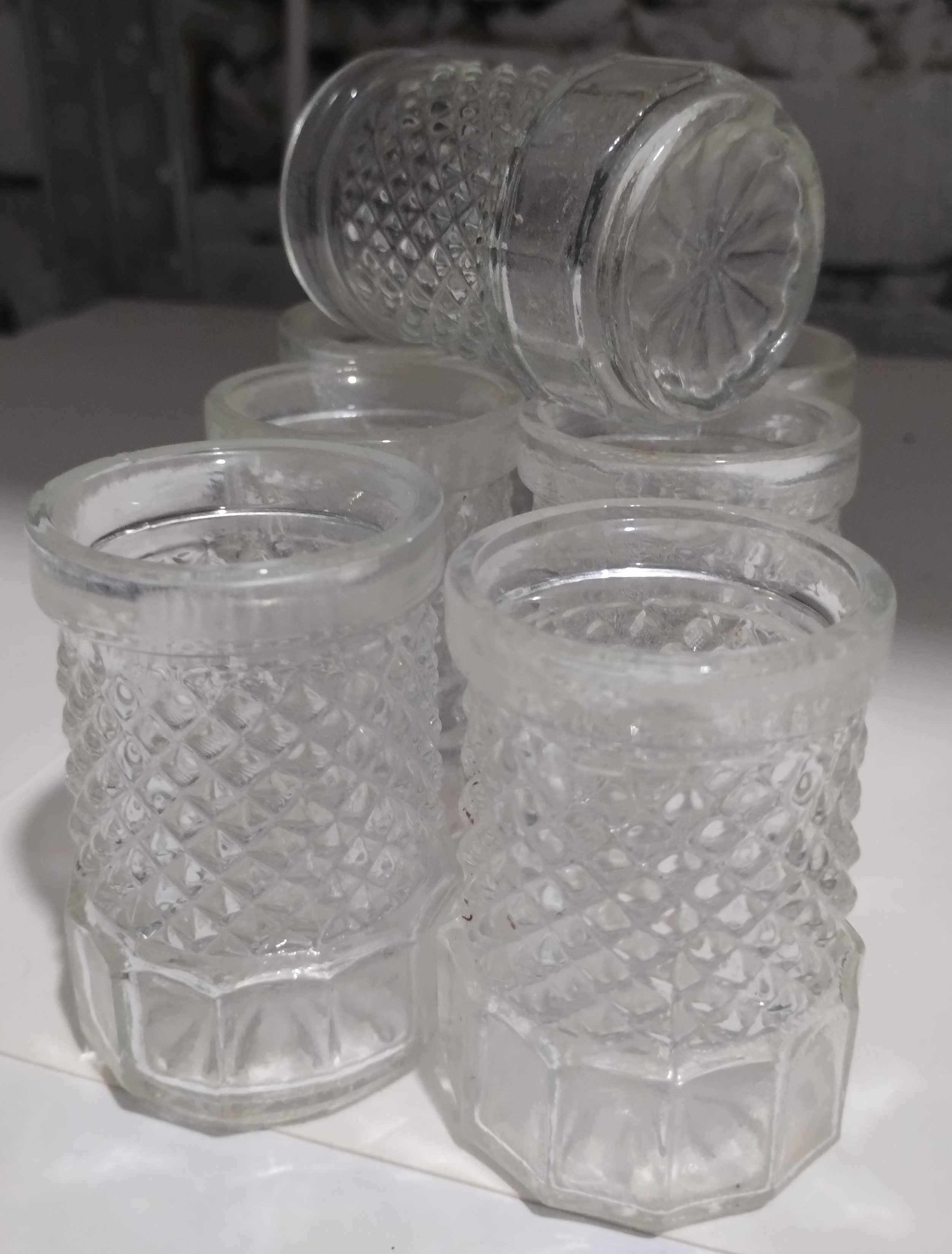 Чаши-стъкло (бира,ракия,вода),сервизи