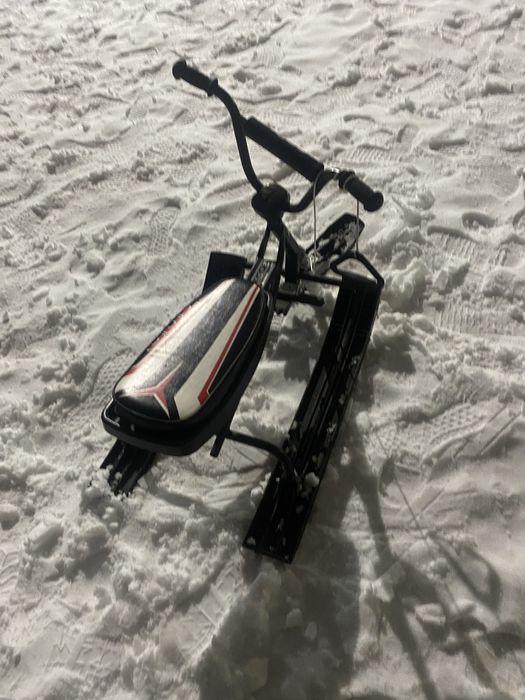 Снегокат в хорошем состояние л