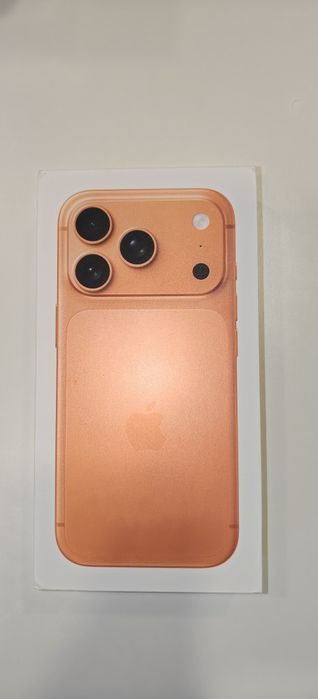 Apple iPhone 17 Pro 256GB Cosmic Orange