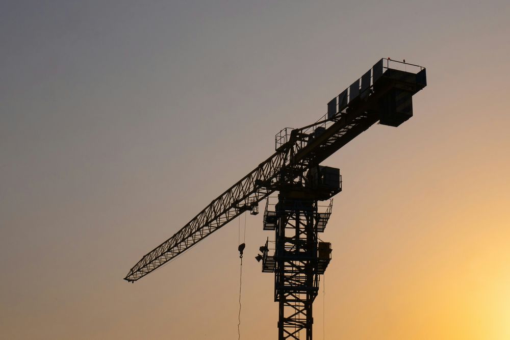 Башенный кран грузоподъемность 8-10тонн