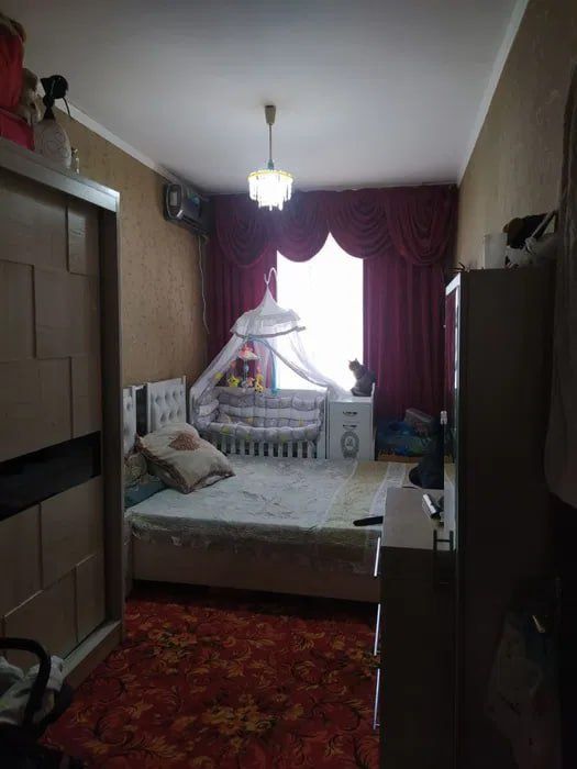 Срочно Продам квартиру Чиланзар 15. 2х комнатная