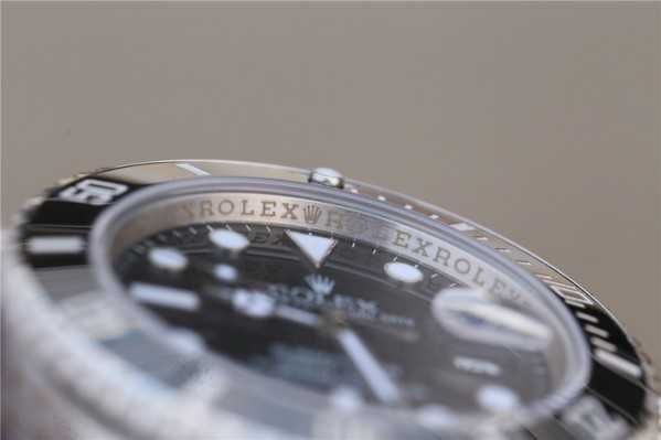 Rolex Submariner Silver-Black-Ceramic Bezel  Automatic Edition 41 MM