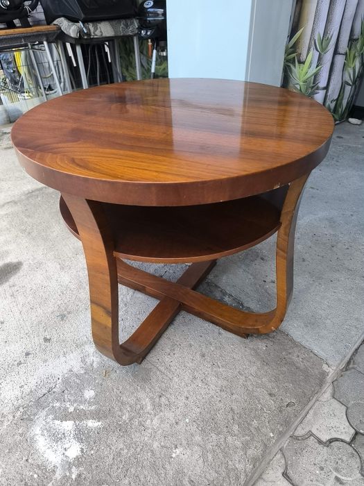 Măsuță cafea, rotunda, in stare buna estetic