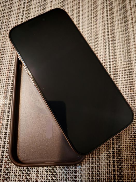 iPhone 16 Pro Desert Titanium