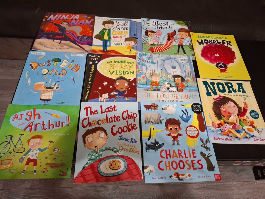 Много детски книжки на английски език