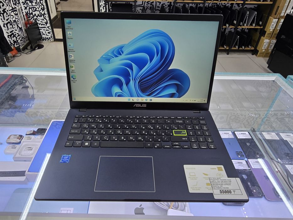 Ноутбук Asus Celeron N4020 озу 4gb ssd512gb рассрочка Реал ломбард