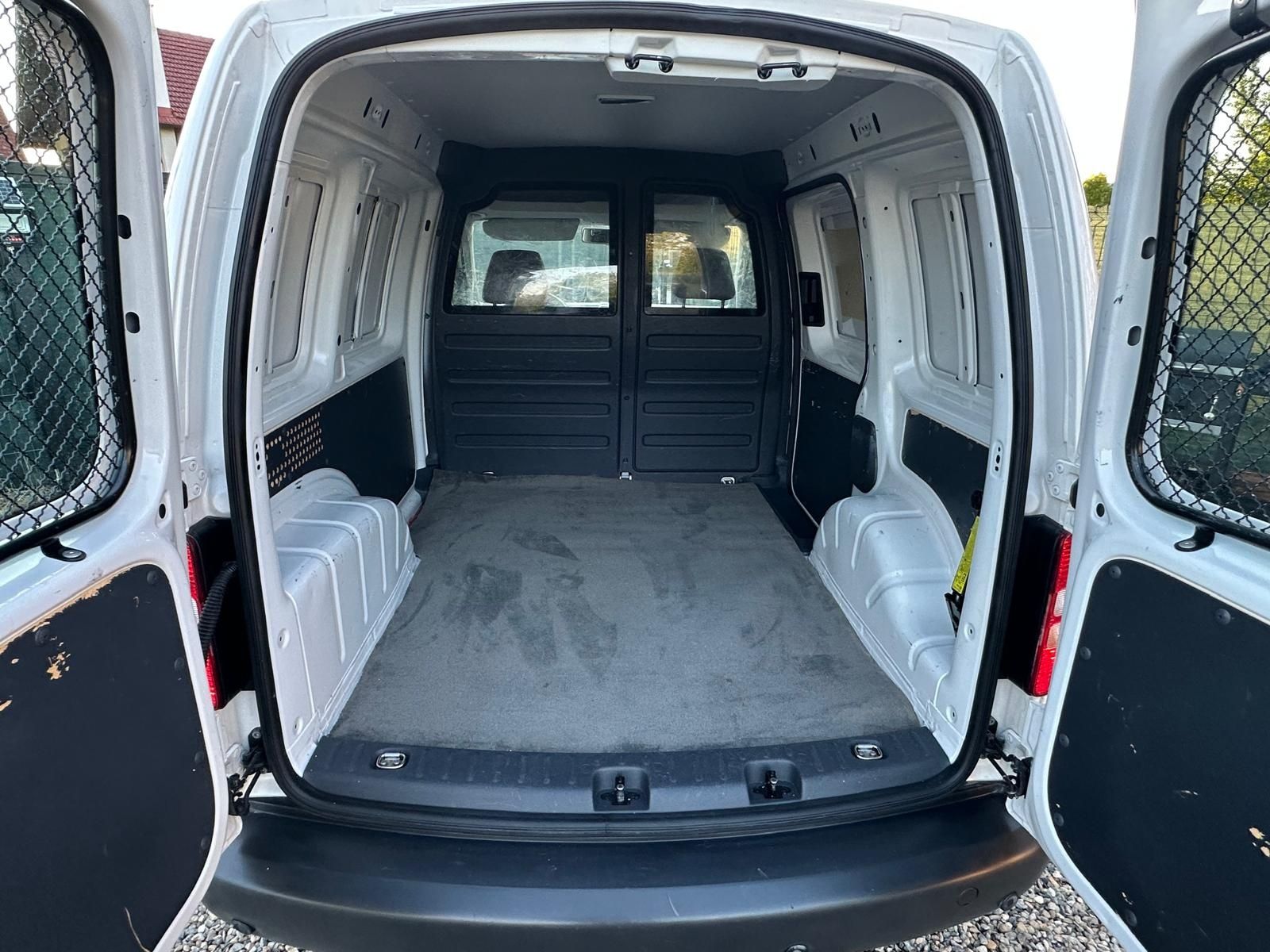 VW Caddy /diesel/Clima/Alu/impecabil