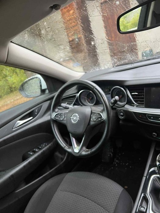 Opel Insignia 1.6 ecotec 2017