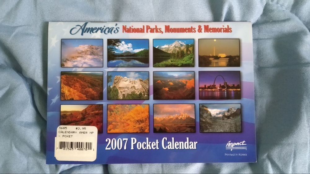 Лот от пощенски картички и джобен календар от САЩ- цената е за всичко