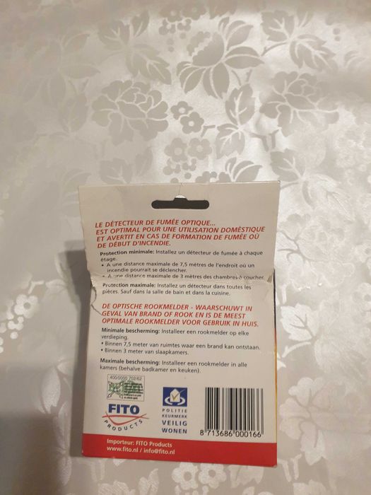 Detector optic de fum cu senzor