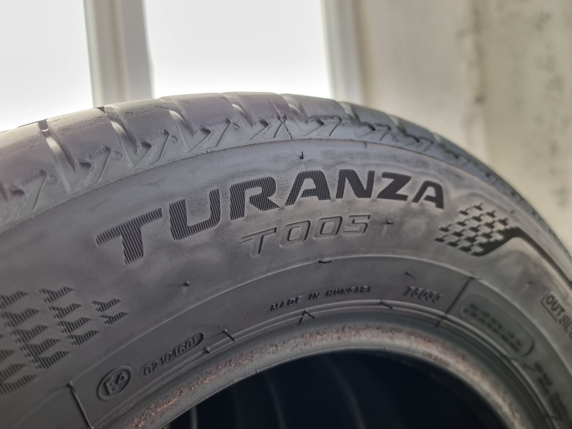 185/65/15 Bridgestone 4Броя: 250лв 7.5мм
