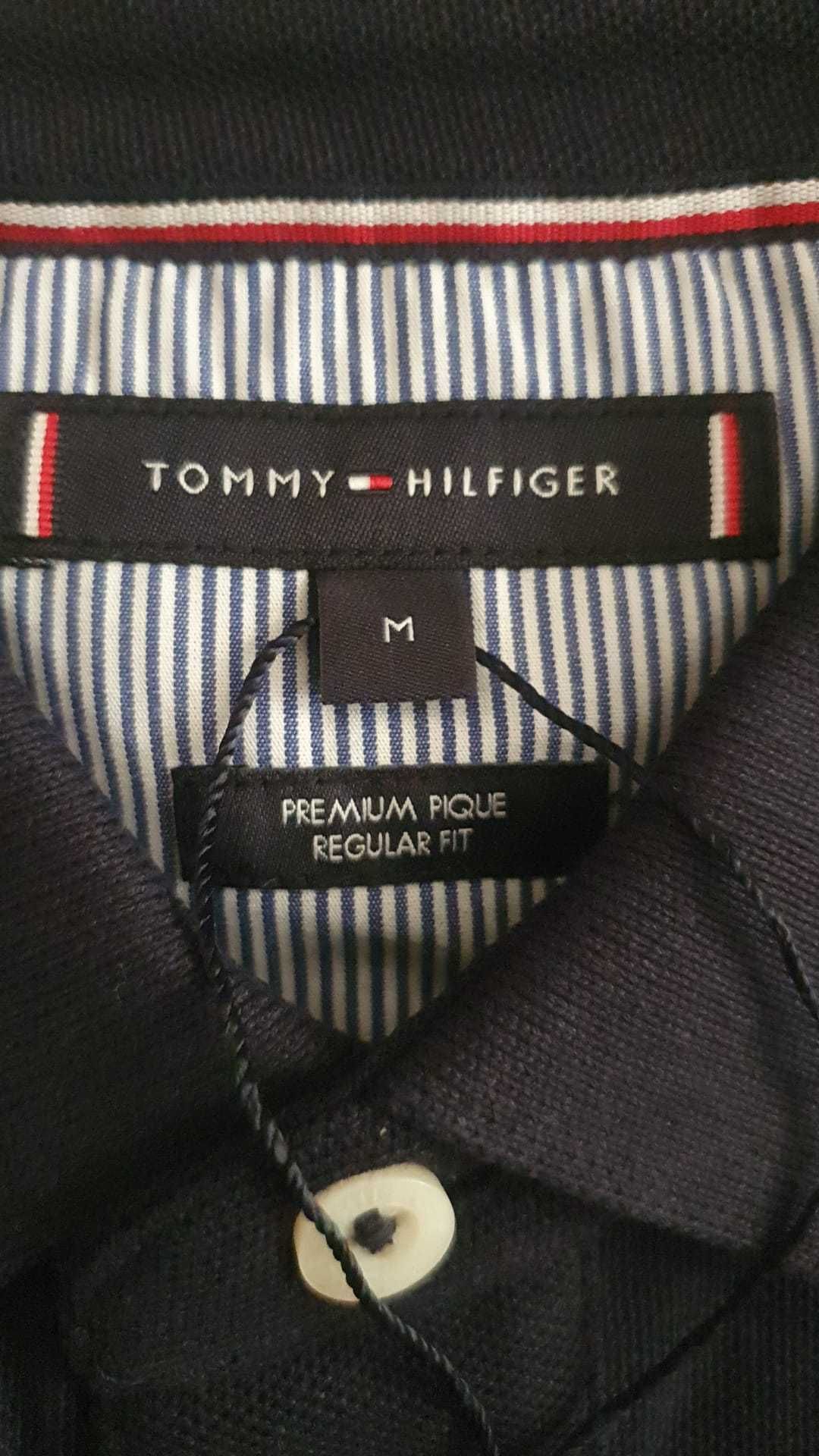 Vand tricou barbat Tommy Hilfiger masura  S original cu eticheta.