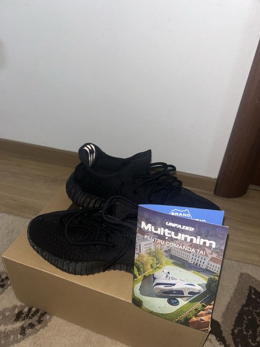 Yezzy v2 onix full black