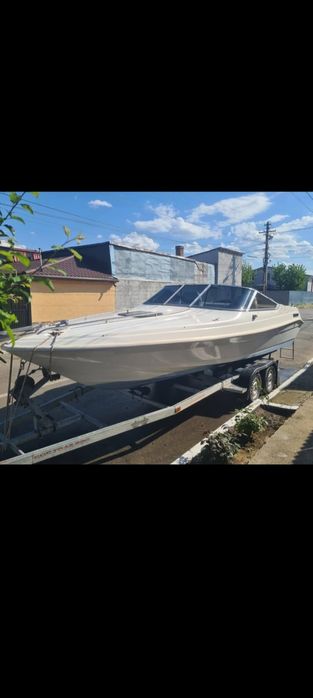 Vând ambarcațiune Sea Pro 210