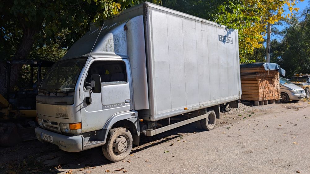 Vând cub și lift hidraulic