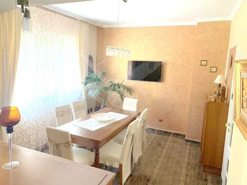 Многостаен апартамент в центъра на Бургас 37806