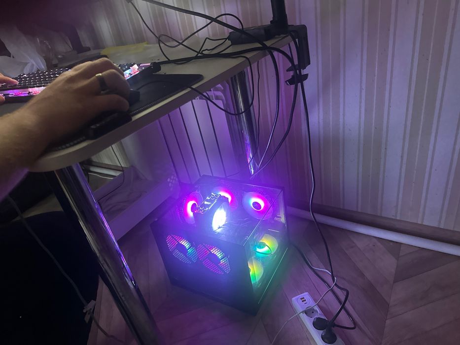 продам системник