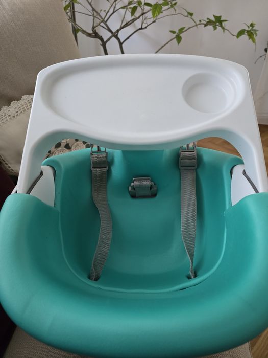 Scaun de masa bebelusi