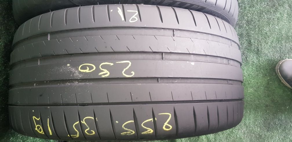 Anvelope 2x255 35 19 michelin dot 21 mm 5.6