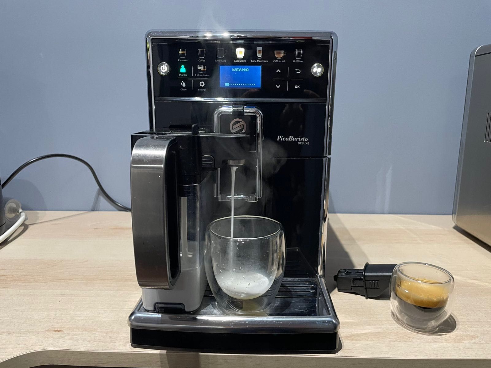 Saeco / Саеко Pico Baristo Deluxe Кафемашина / Кафеавтомат с кана